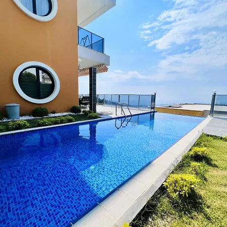 酒店 With Private Pool And Terrace In Alanya Ishakli